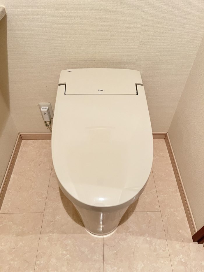 最新型トイレを設置しました！