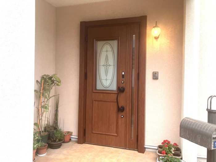 断熱仕様の玄関ドアをご紹介。