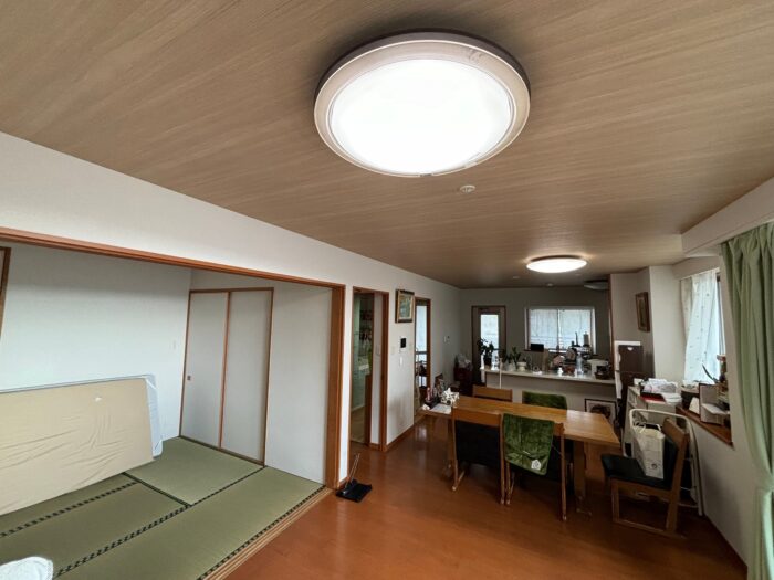 天井・壁の内装工事を行いました